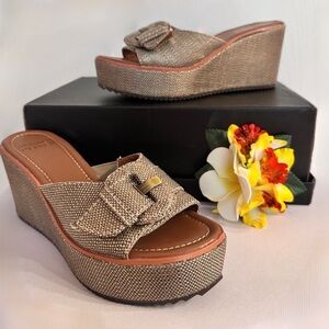 DONALD J. PLINER ~ Women’s Stylish Woven Platform Slip On Wedge Sandals Size 7